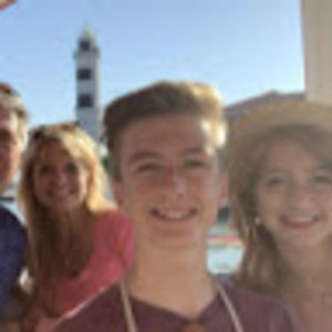 Meet your Posher, Christopher